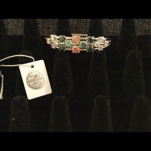 🔥🔥Gorgeous Bangle Bracelet from Swarovski🔥🔥